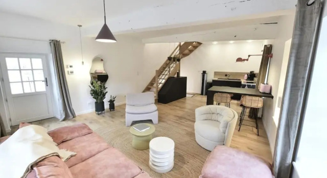 Коттедж La Maison Rose, chaleureuse et luxueuse