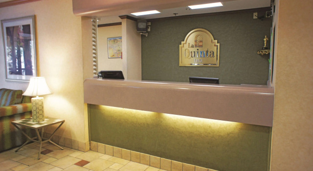 La Quinta Inn & Suites El Paso Bartlett, Book Hotel El Paso Texas