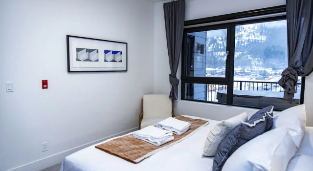 Tumbledown Condo By Revelstoke Vacations, Buchen Sie Ferienwohnung Revelstoke 