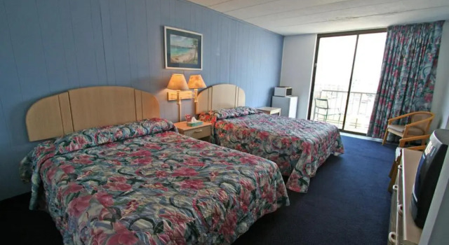 Четырёхместный номер Standard Newport Beach Resort
