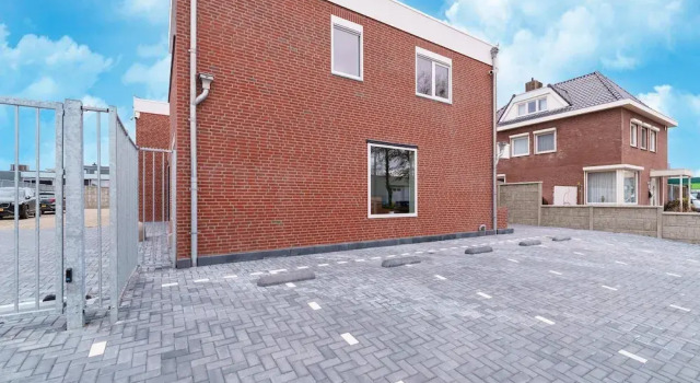 Апартаменты Cosy Apartment Near Center