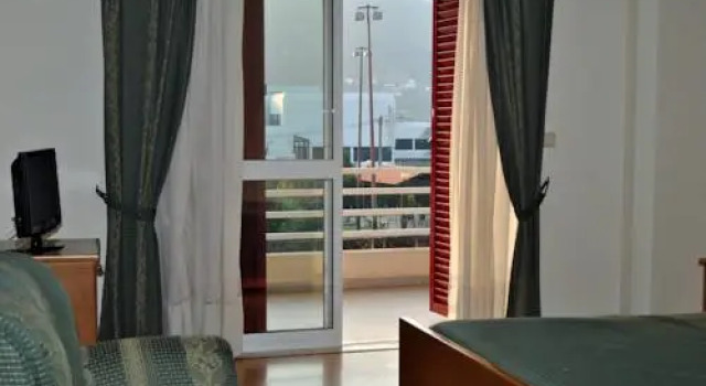 Alojamento das Caldas, Rezerwuj Hotel Hotele w Resende z basenem, Basen