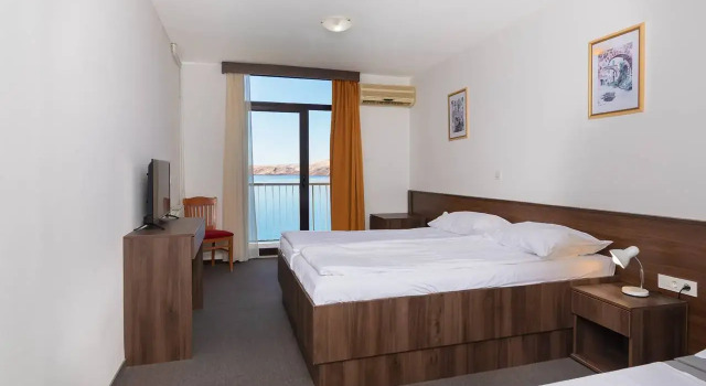 Zagreb, Book Hotel Hotels in Karlobag with a Pool, Swimming Pool