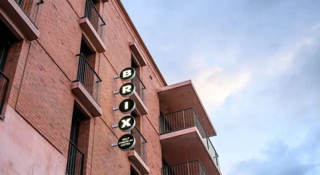 BRIX - Self Check-In Hotel, Забронировать Отель Риш Цуг