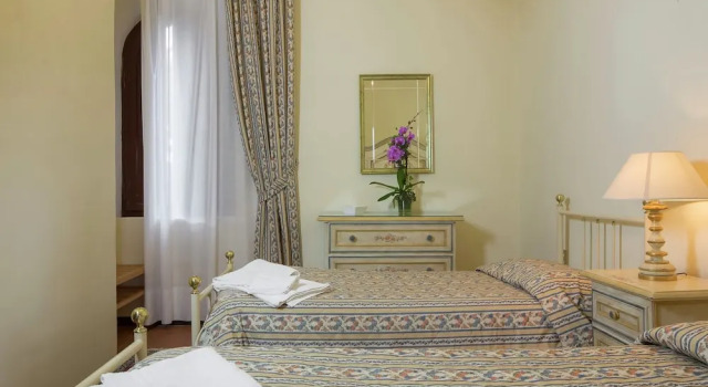 Beautiful Farmhouse With Pool at 500 Meters Altitude