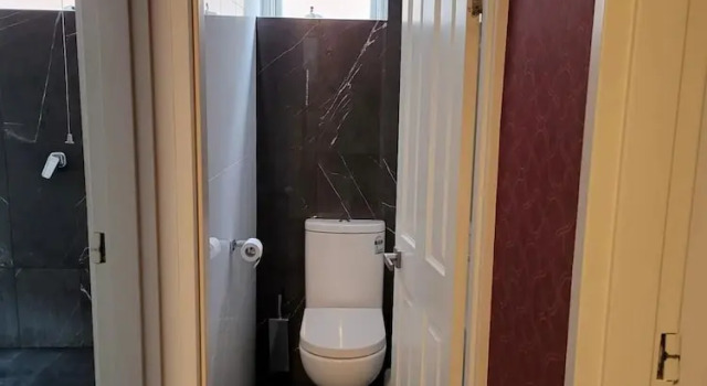 Двухместные апартаменты с балконом Homely 1 Bedroom Retreat in South Yarra With Balcony