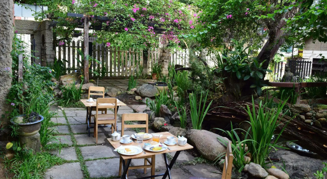 Hnam Chang Ngeh Hospitality training center, guest house, restaurant & bar