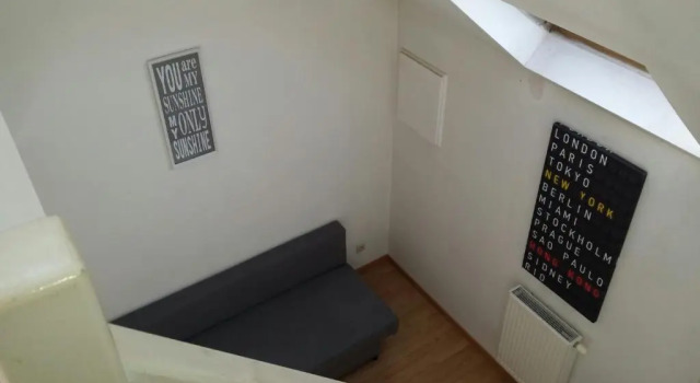 central duplex sleeps 4, Забронировать Отель Брюссель Брюссельский столичный регион, рядом с Церковь де-ла-Шапель