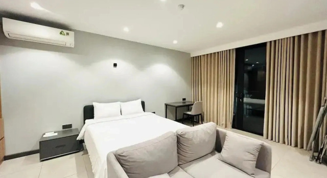 Двухместный люкс Superior с балконом и с видом на внутренний двор Sun Residence Hotel