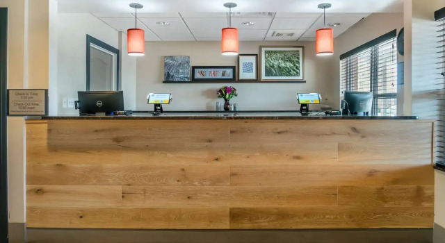 Country Inn Suites Toledo South, Varaa Hotelli Rossford Ohio
