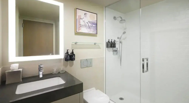 Четырёхместный номер Standard Hotel Indigo Long Island - East End by IHG
