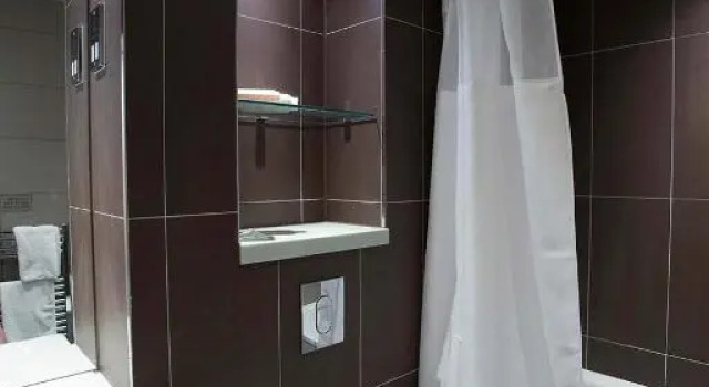 Номер Standard Jollys Hotel
