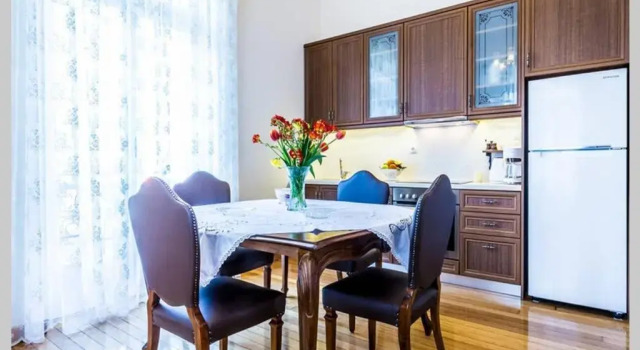 Neoclassical apartment with 3 bedrooms in Piraeus, Забронировать Апартаменты/квартира Апартаменты Пирея, рядом с Veakeio Theatre, Апартаменты/квартира