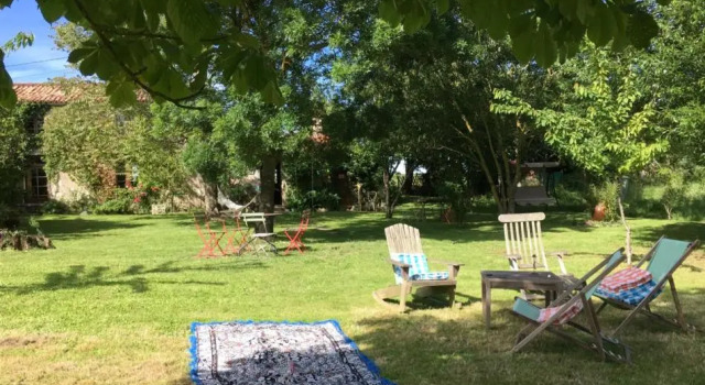 Dormir Ben Aise, Rezervasyon Otel Saint-Pierre-le-Vieux Marais Poitevin