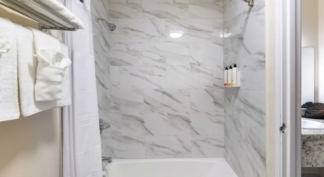Номер Standard The Prime Suites, Vallejo - Napa Valley and Six Flags Discovery Kingdom