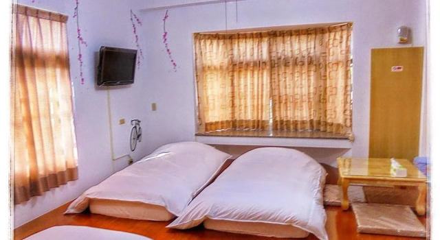 Long Ju Yuan, Rezerwuj Hotel Caoling Republika Chińska
