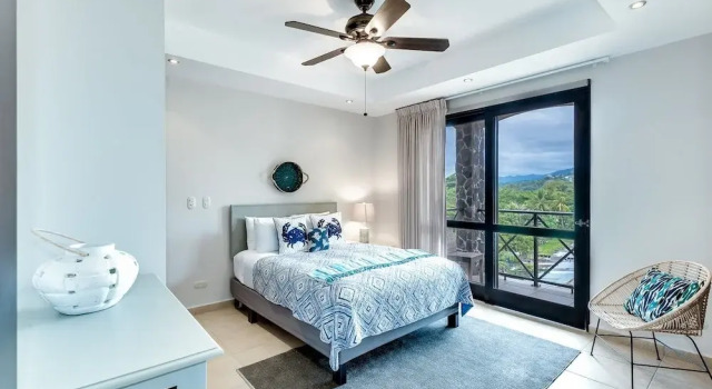 5th Flr Ocean View Penthouse With 2 Level Balcony, Забронировать Дом для отпуска Виллы Хако, рядом с Пляж Хако, Вилла