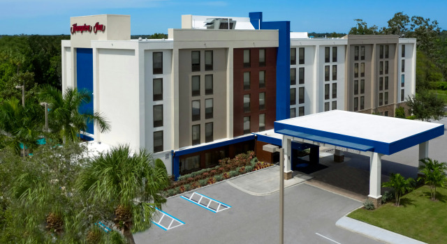 Hampton Inn Ellenton/Bradenton, Забронировать Отель Отели Эллентон с парковкой, Парковка