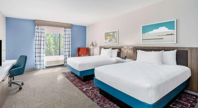 Четырёхместный номер Standard Hilton Garden Inn Trinidad Downtown