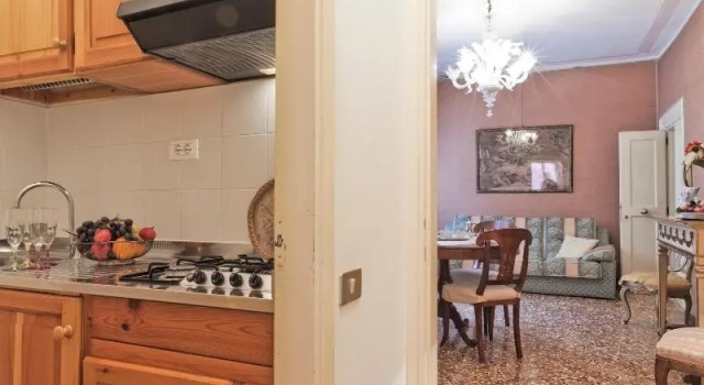 Апартаменты с балконом Palazzetto San Lio, Rialto