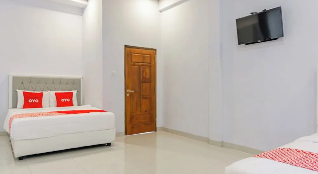 Люкс Urbanview Tebing Vietnam Lampung by RedDoorz