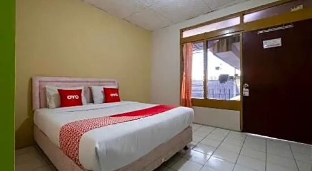 Deluxe double chambre Hotel Sido Langgeng Tawangmangu Mitra RedDoorz