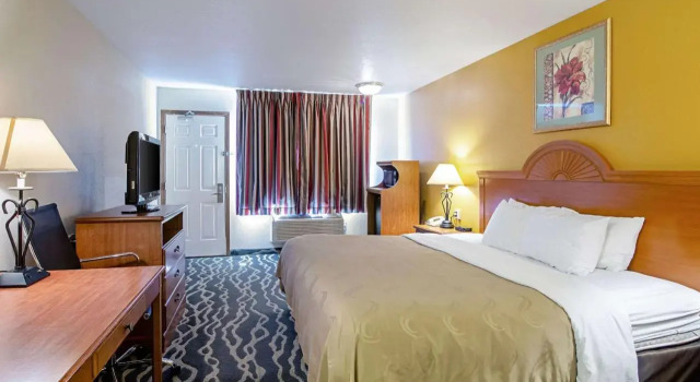 Comfort Inn, Book Hotel Huron South Dakota