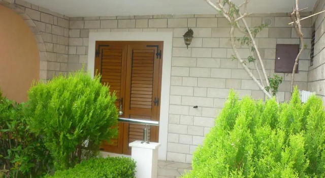 Apartments Kapetan Jure