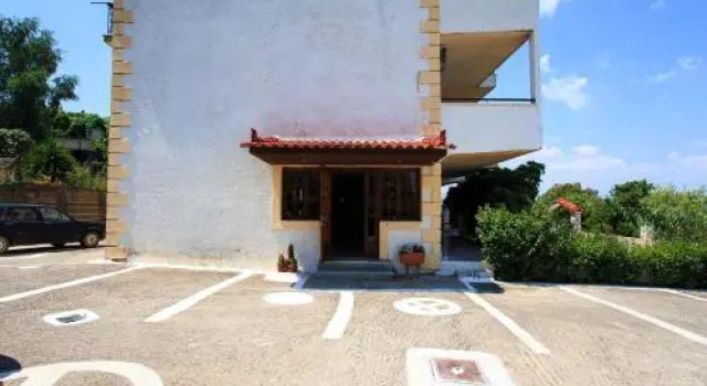 Aparthotel 3 Stars Petalidi, Rezervovat Hotel Messinia 