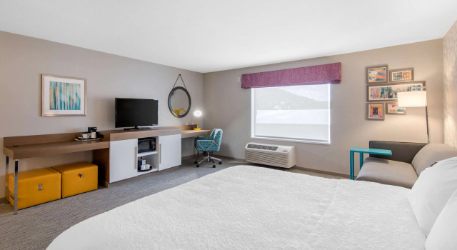 Hampton Inn & Suites Ruidoso Downs, Забронировать Отель Руидозо Нью-Мексико, рядом с Museum of the Horse