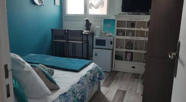 Номер Standard chambres côté plage, aperçu mer, proche aéroport, climatisées et parking gratuit