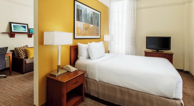 Двухместная студия Larger Corner Residence Inn Houston Downtown/Convention Center