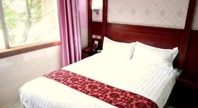 Xingang Hotel
