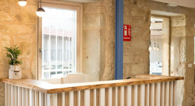 Luz de Viro, Book Hotel  