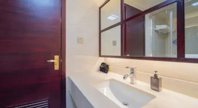 Suite Kunlun Hotel