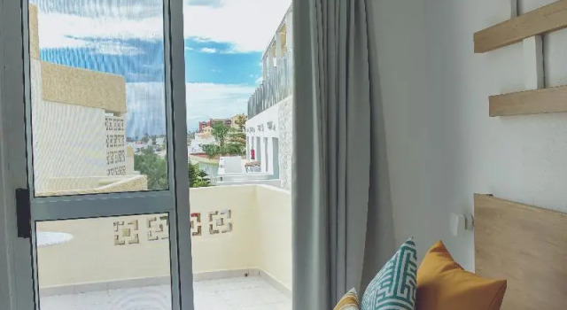 Апартаменты c 1 комнатой с балконом и с видом на море R2 Maryvent Beach Apartaments
