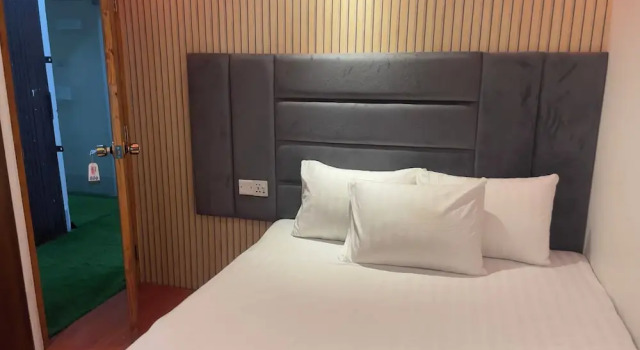 Номер Economy Rezala Restaurant Catering & Residence
