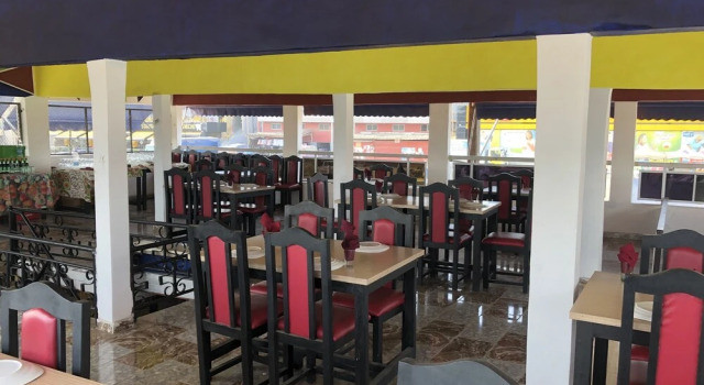 Les Chambres Du Prelat, Boek Hotel Abobo Baoulé 