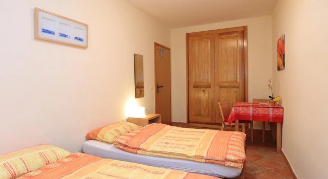Annies Bed & Breakfast, Забронировать Отель Отели Аскона с парковкой, рядом с Golfclub Patriziale Ascona, Парковка