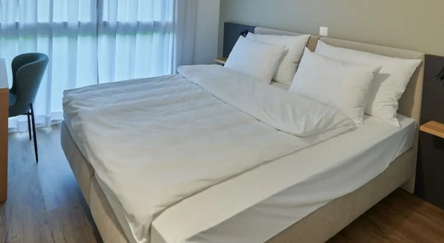Hotel Jäger Jeuss - Murten - Self-Check-in, Забронировать Отель Муртен Lake Murten