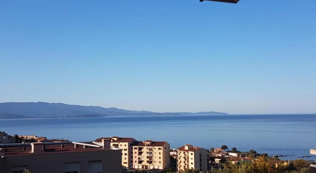 Appartement Ajaccio vue mer panoramique, Varaa Huoneisto Ajaccio 