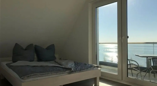 Holiday Home Yuna Comfortable Vacation Home, Boek Hotel Alt Schwerin Plauer See