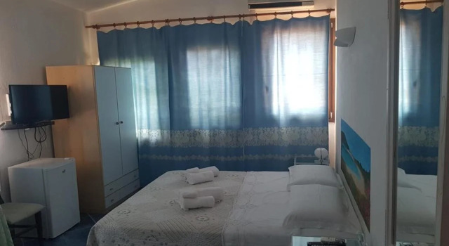 Bed and Breakfast Gigi e Antonella, Book Hotel Hoteller i Porto Rotondo med parkering, Parkering