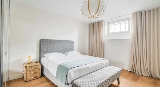 Spacious Apartment a/c 1br/2p - Notre-dame, Забронировать Апартаменты/квартира Париж Иль-де-Франс, рядом с Улица Фран-Буржуа