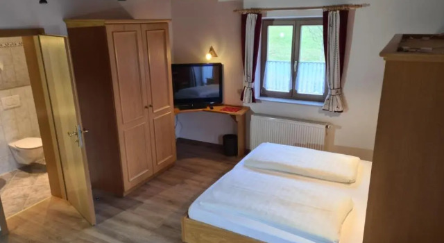 Gasthof Baltram, Varaa Hotelli Hotellit Baijeri pysäköinnillä, Pysäköinti