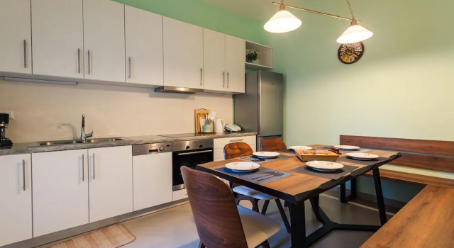 Апартаменты Upscale Modern Escape in the Historic Center