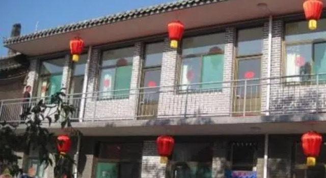 Pingyao Guojuren Inn, Забронировать Отель Отели Пинъяо с парковкой, рядом с Ji's Old Residence, Парковка
