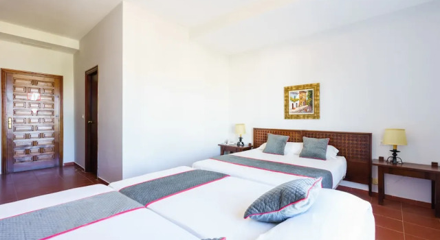 Четырёхместный номер Standard Venta del Alto Hotel las Cumbres by Vivere Stays