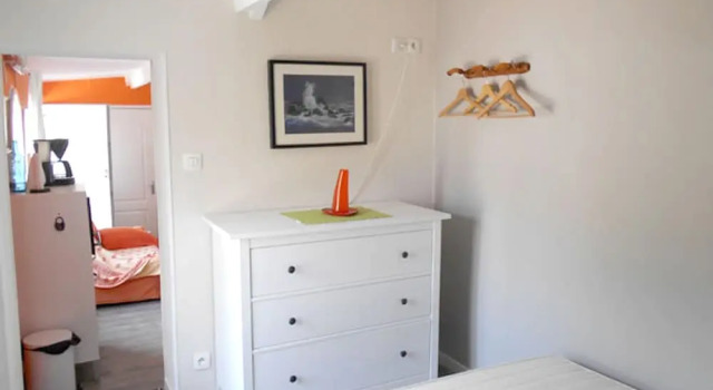 House With one Bedroom in Batz-sur-mer, With Furnished Terrace and Wif