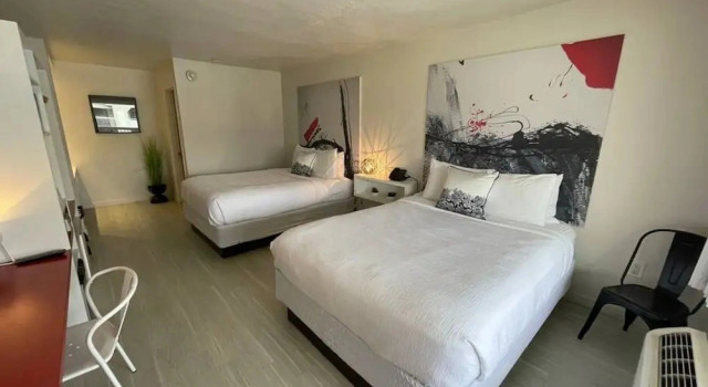 Коттедж Newly Room in cozy hotel with Super location to the Parks